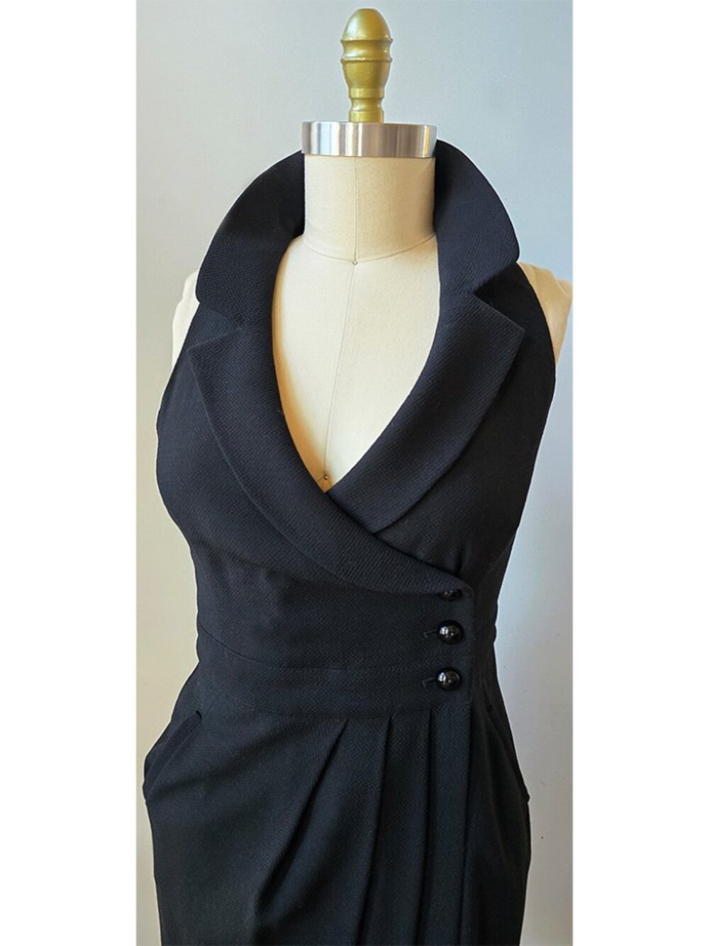 90's Armani Minimalist Black Wool Fully Lined Sleeveless Dress with Pockets 10